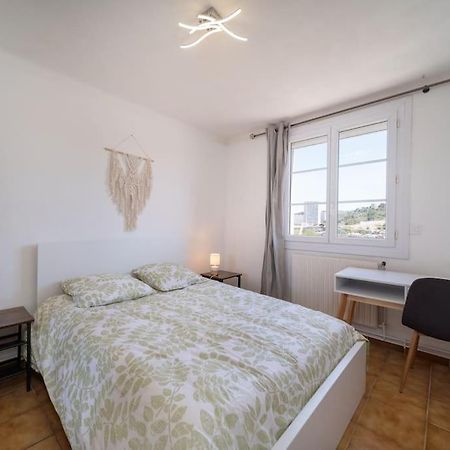 Appartement Tout Equipe Traversant 6 A 8 Couchages Marseille Exterior photo